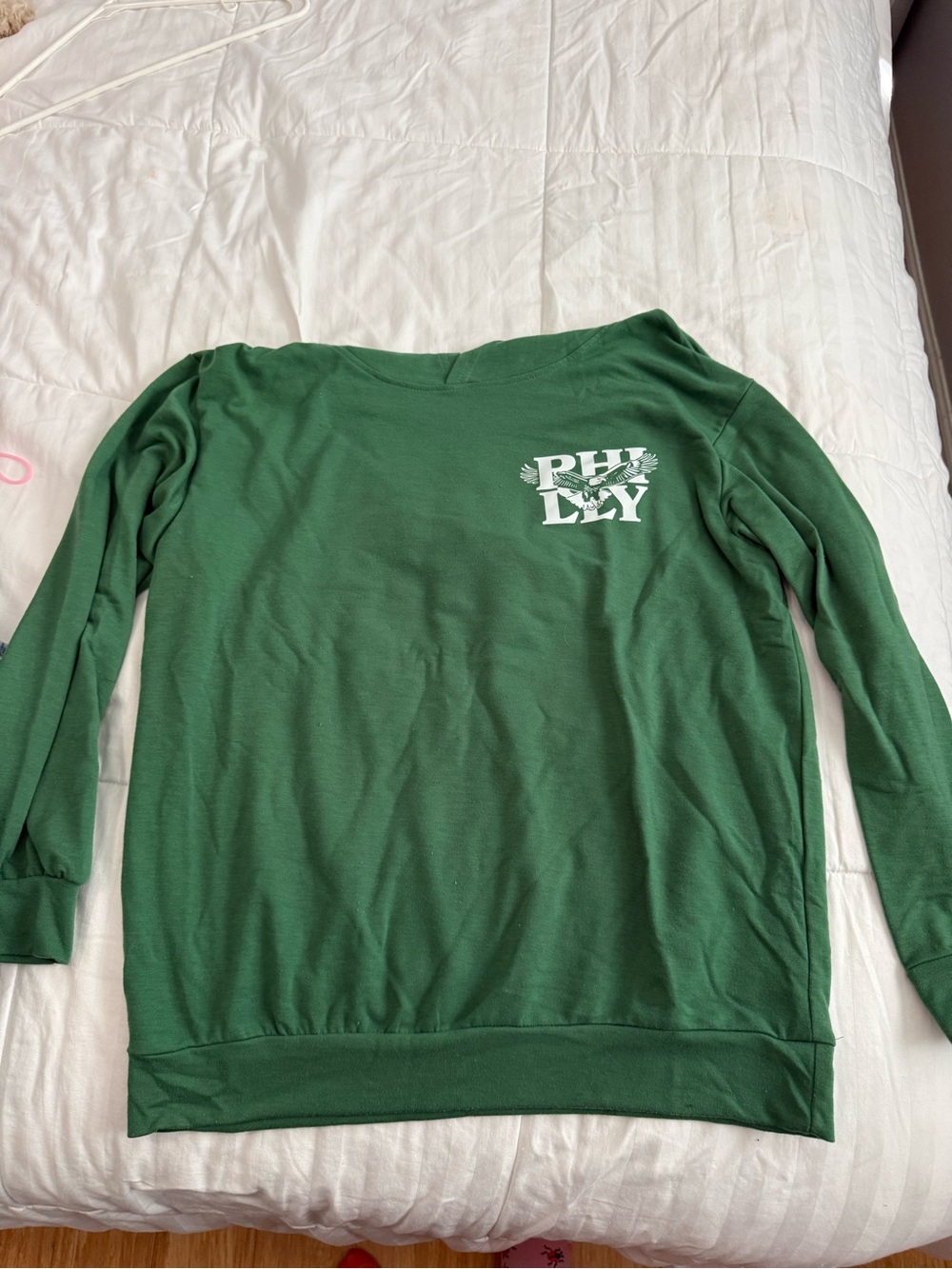 Eagles Pullover Sweatshirt